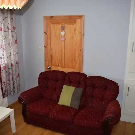 Teach Barney Holiday home