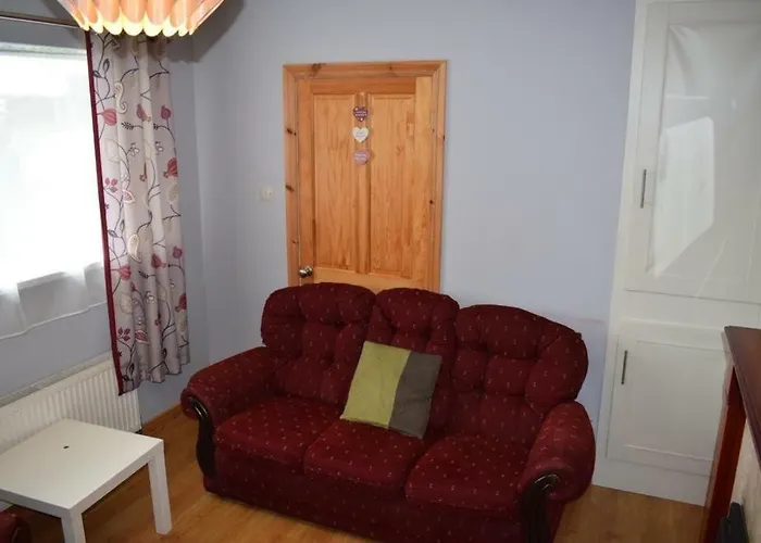 Teach Barney Holiday home